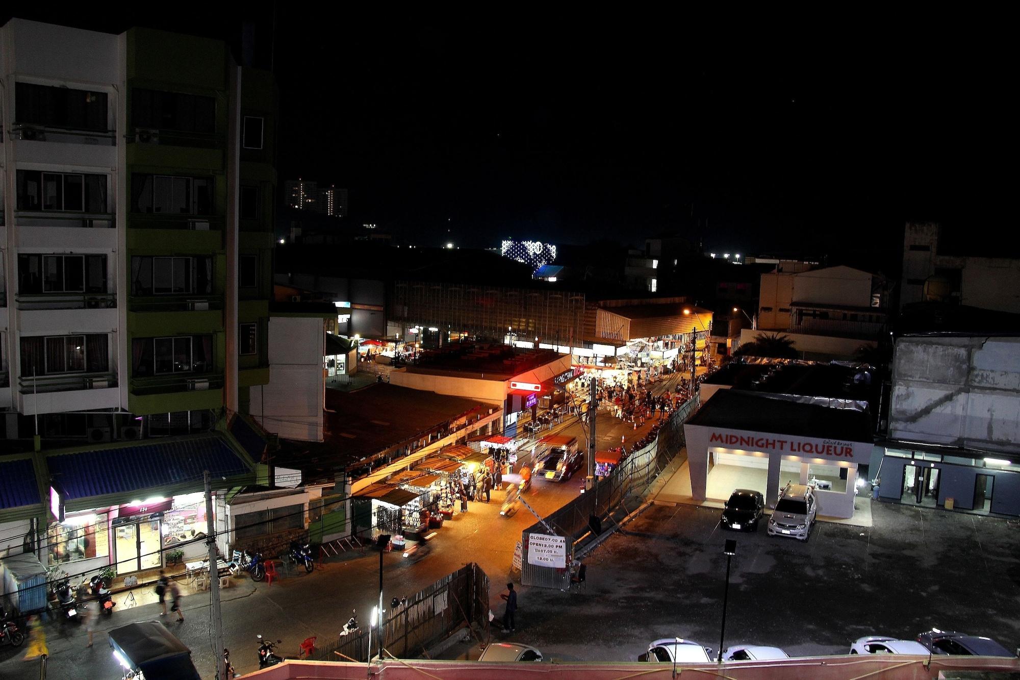 7 Days Premium Hotel Pattaya Eksteriør bilde