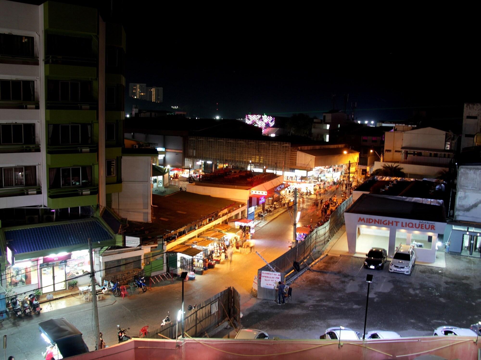 7 Days Premium Hotel Pattaya Eksteriør bilde